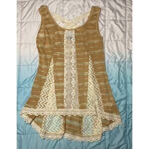 RYU lace tanktop size small